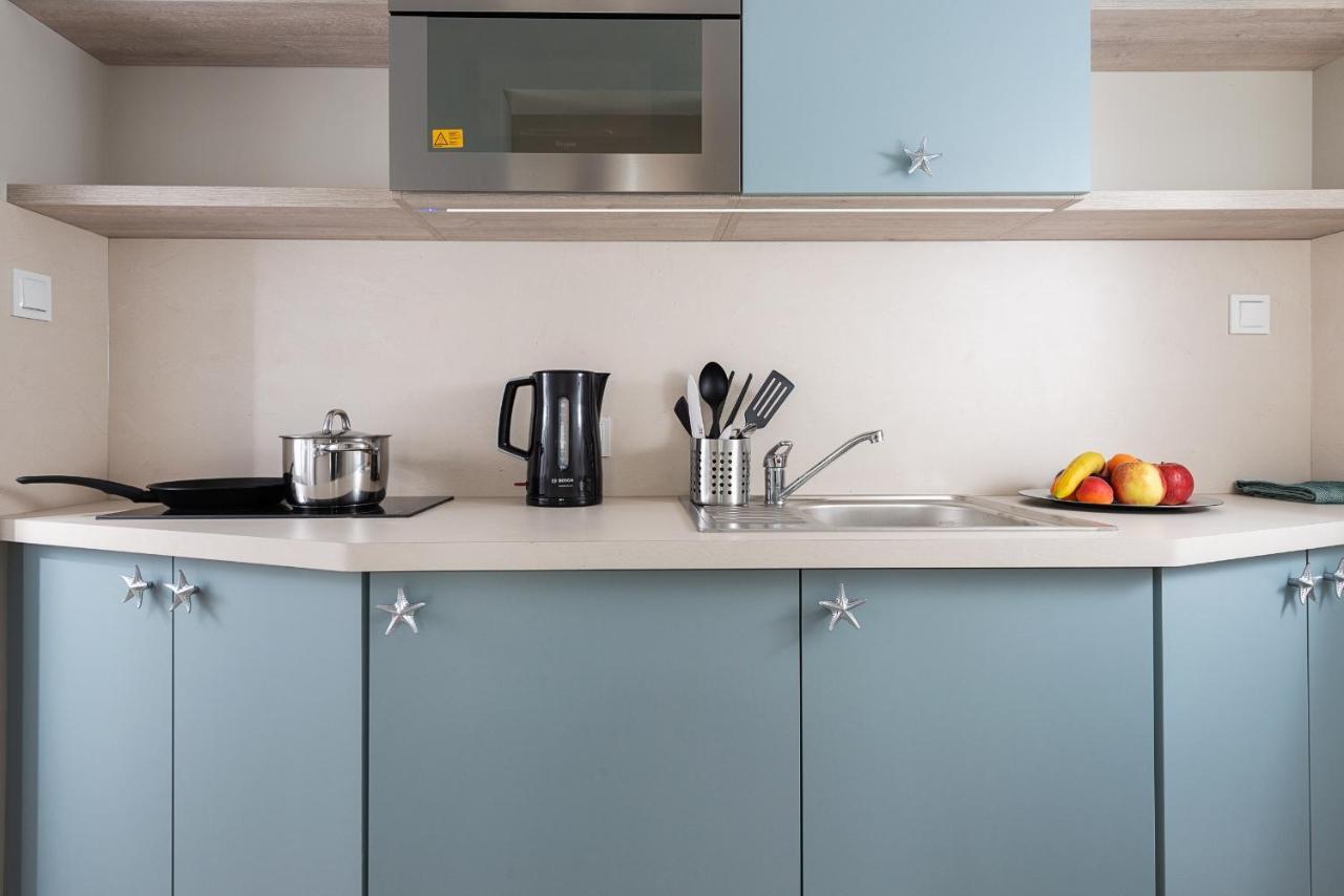 Roza Baltyku - Apartamenty I Pokoje A Dębki Buitenkant foto
