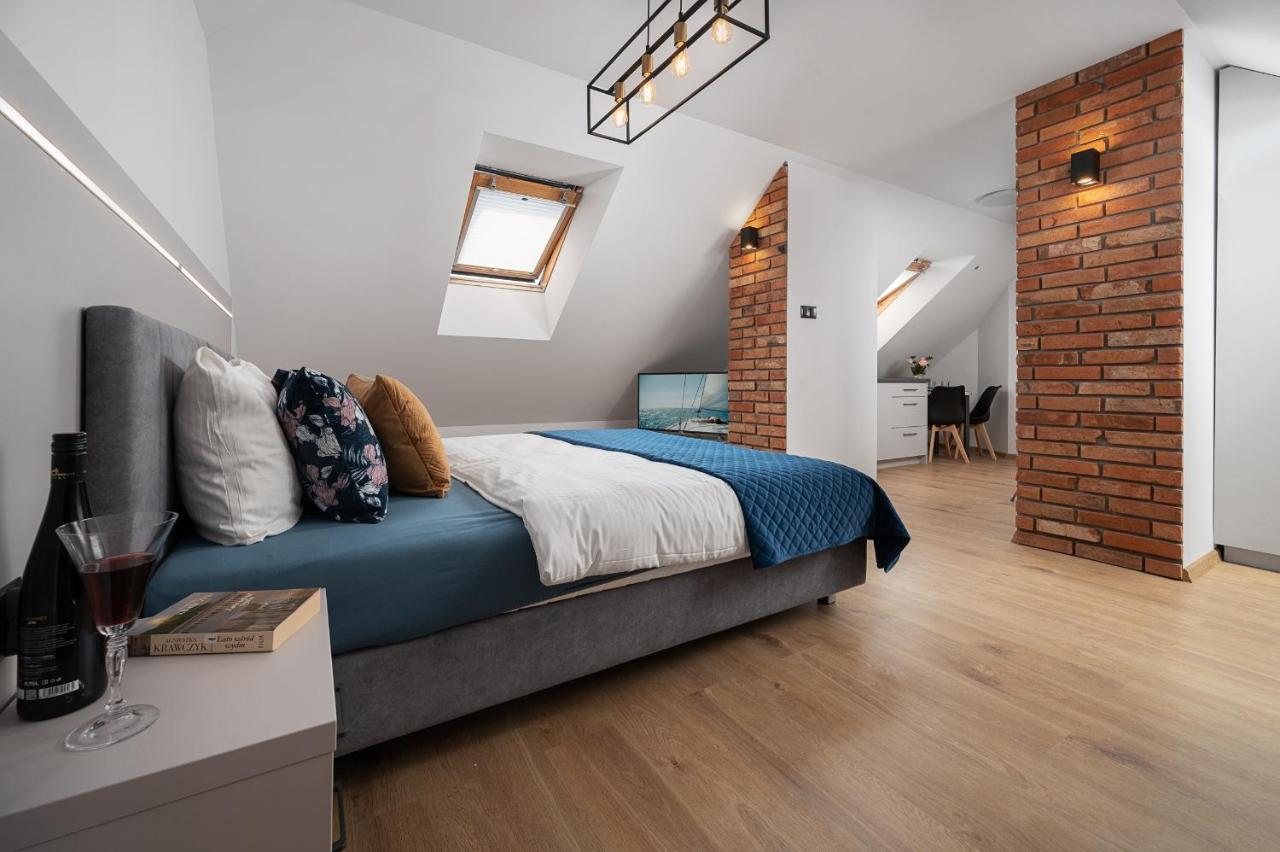 Roza Baltyku - Apartamenty I Pokoje A Dębki Buitenkant foto