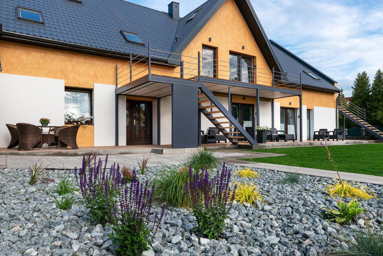 Roza Baltyku - Apartamenty I Pokoje A Dębki Buitenkant foto