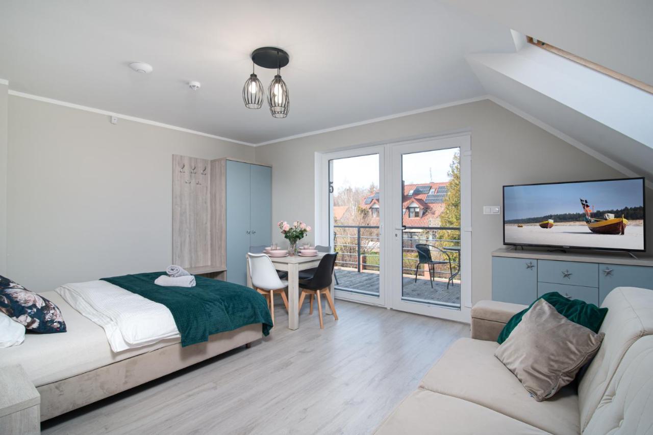 Roza Baltyku - Apartamenty I Pokoje A Dębki Buitenkant foto