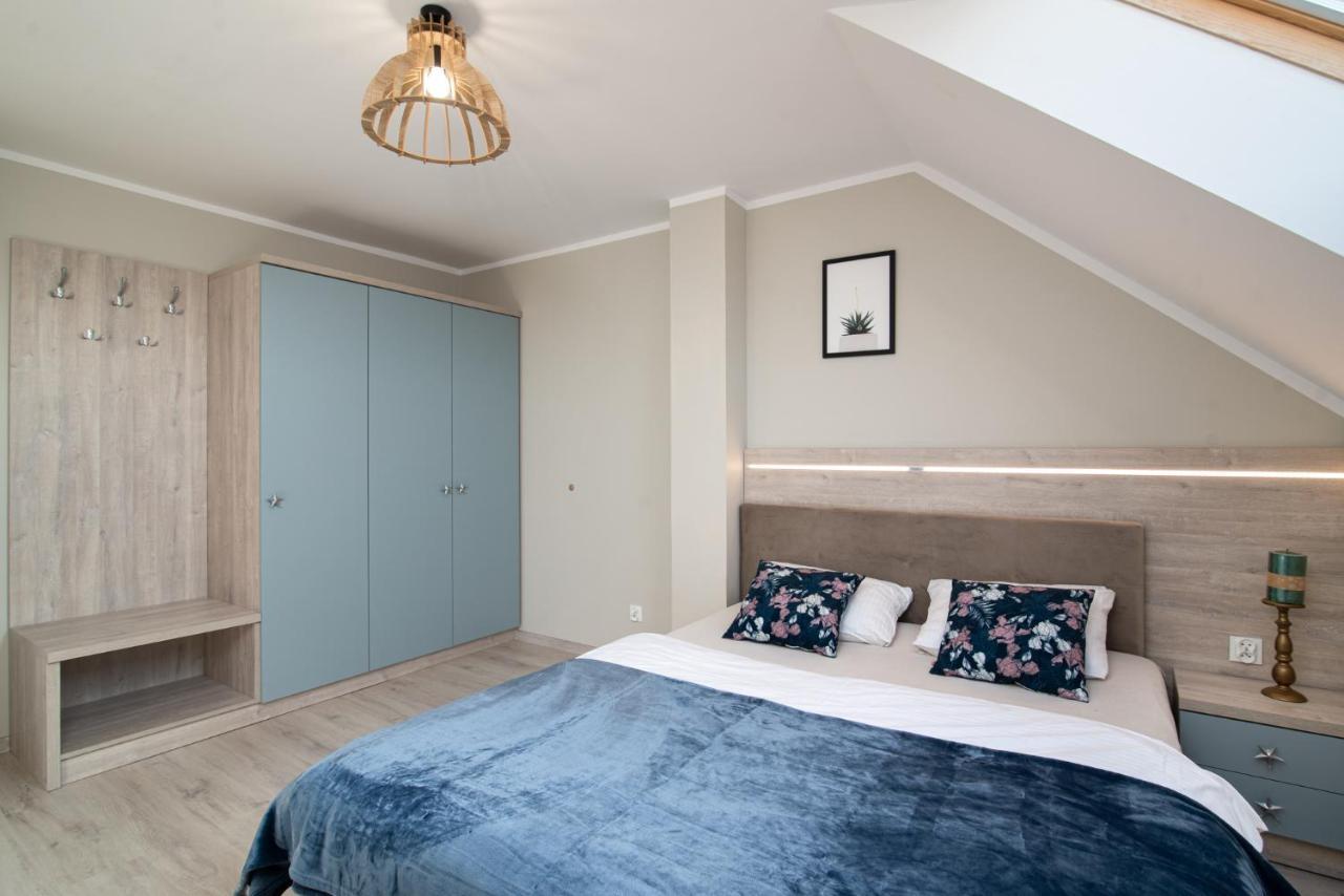 Roza Baltyku - Apartamenty I Pokoje A Dębki Buitenkant foto
