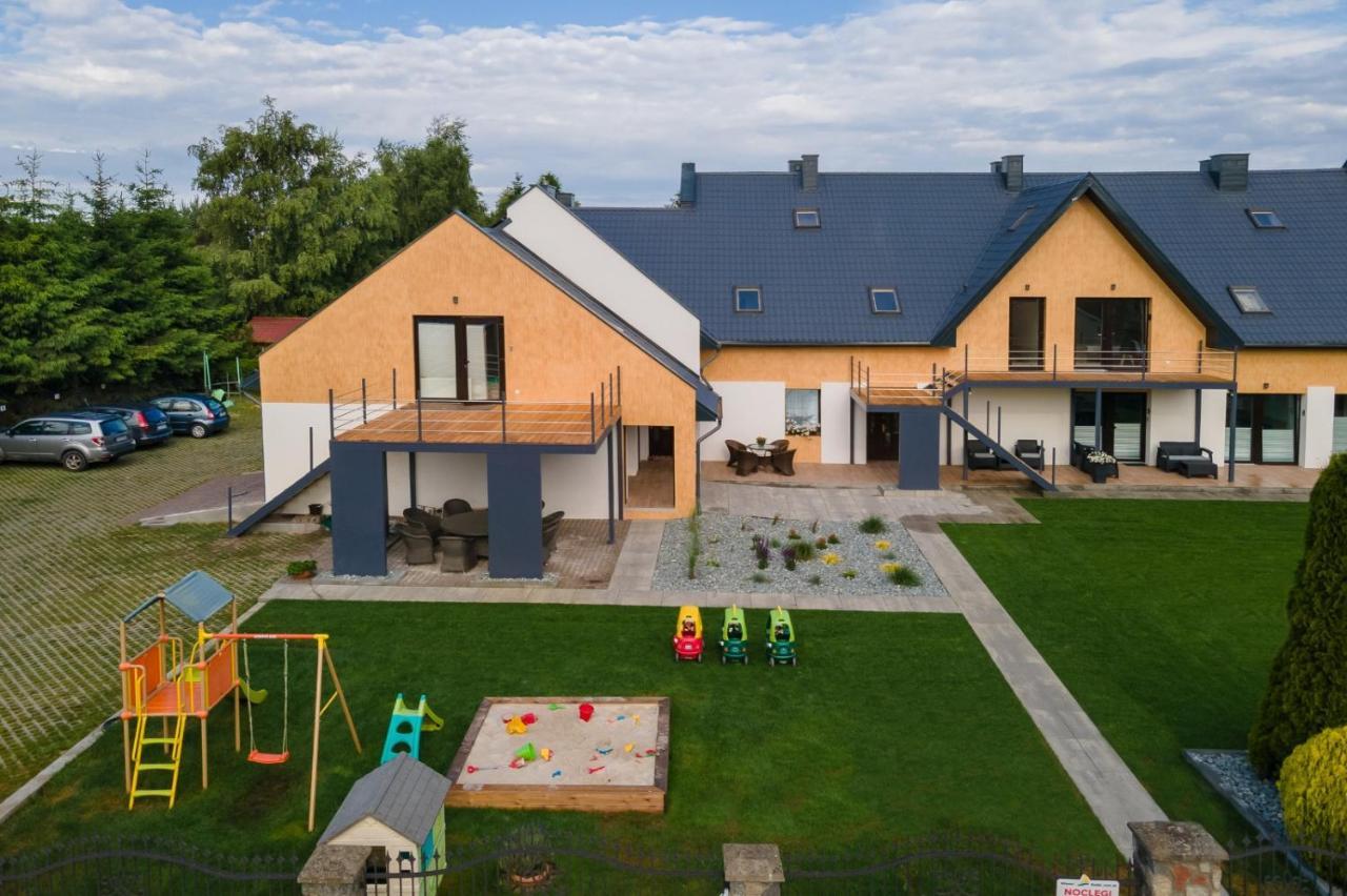 Roza Baltyku - Apartamenty I Pokoje A Dębki Buitenkant foto