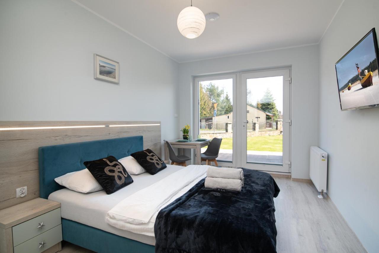 Roza Baltyku - Apartamenty I Pokoje A Dębki Buitenkant foto