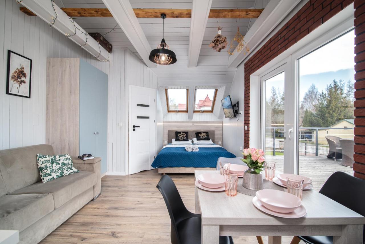Roza Baltyku - Apartamenty I Pokoje A Dębki Buitenkant foto